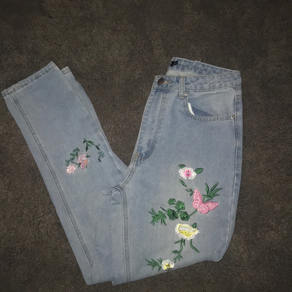 light wash jeans with flower embroidery